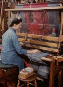 Master weaver Dorothy Liebes at her loom (1947). Photo: Charles E. Steinheimer